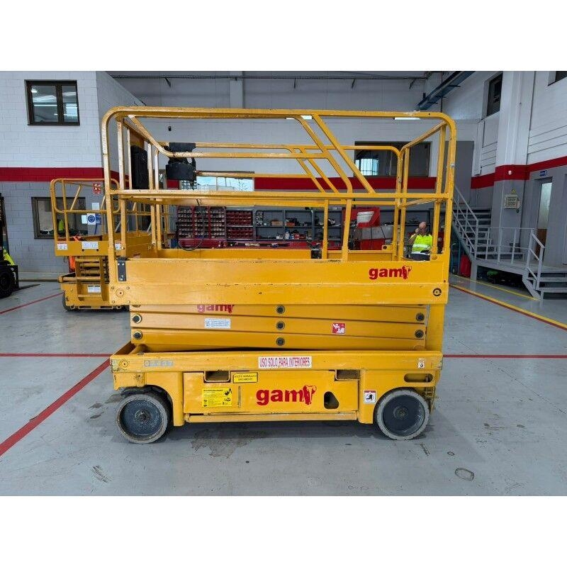 Haulotte COMPACT 10 Saksilavat