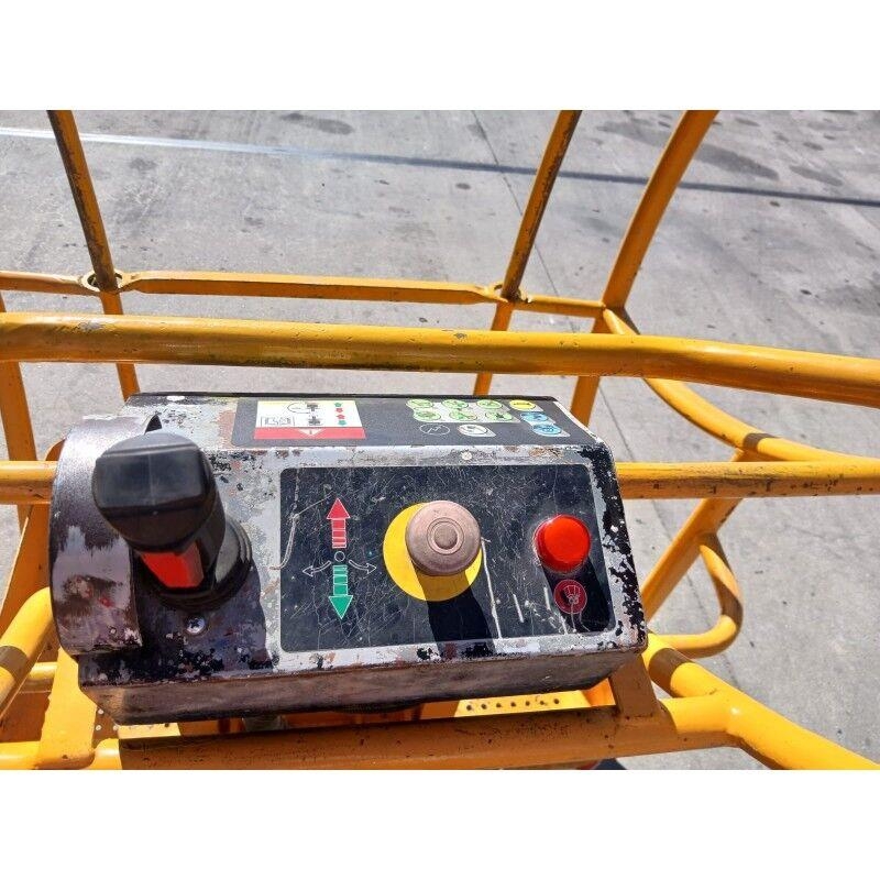 Haulotte HA15IP Articulated boom lifts