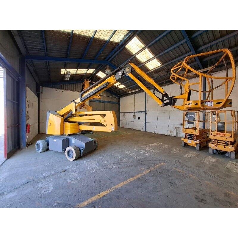 Haulotte HA15IP Articulated boom lifts