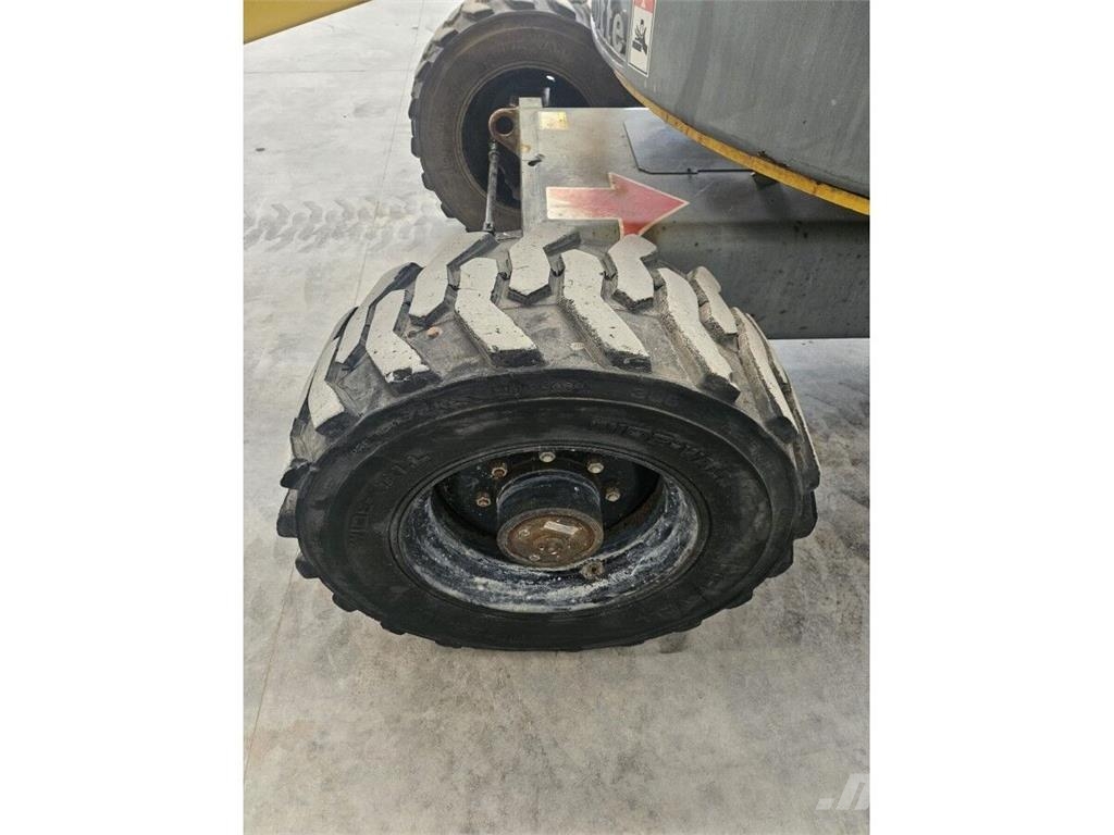 Haulotte HA20PX Plataforma de trabajo articulada