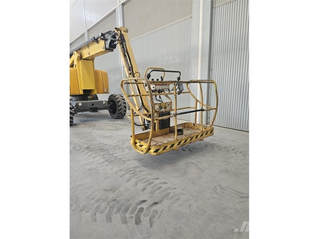 Haulotte HA20PX Plataforma de trabajo articulada