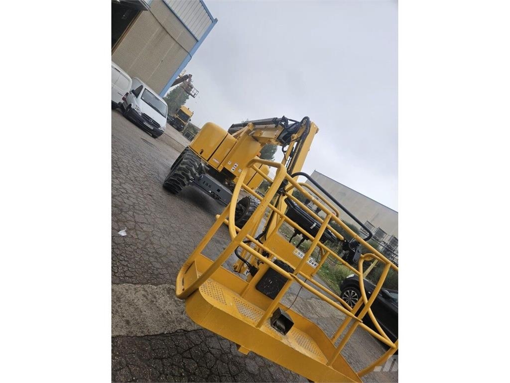 Haulotte HA20PX Plataforma de trabajo articulada