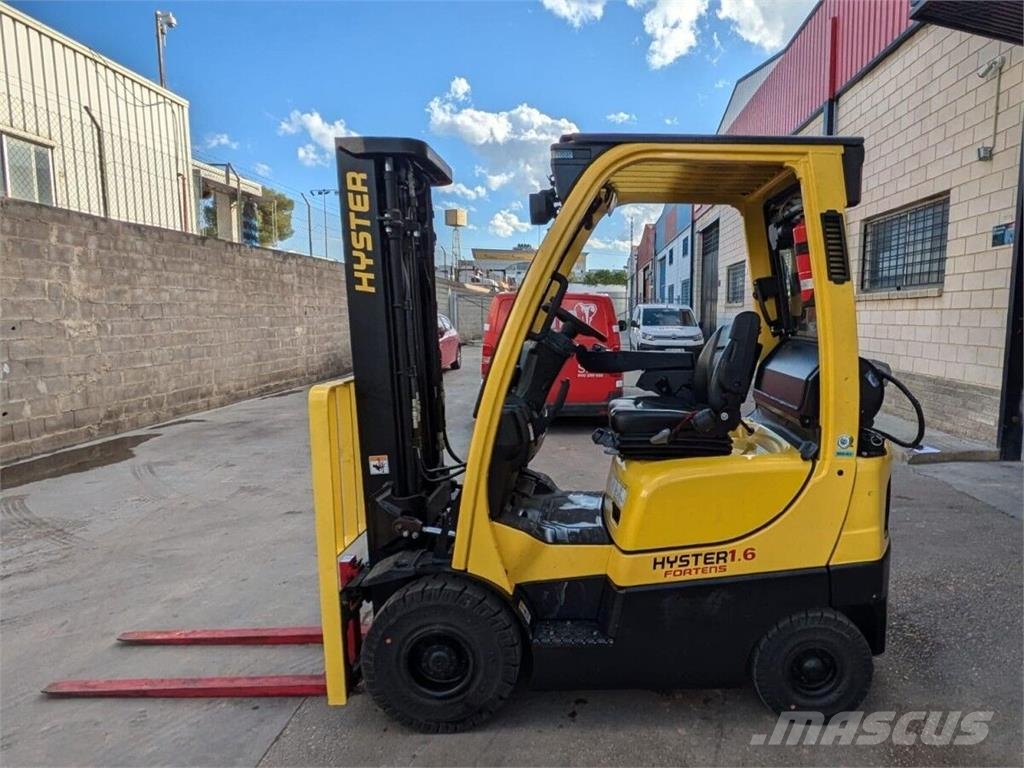 Hyster H1.6FT Камиони с АГУ
