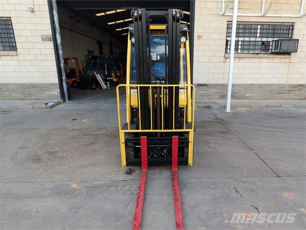 Hyster H1.6FT Камиони с АГУ