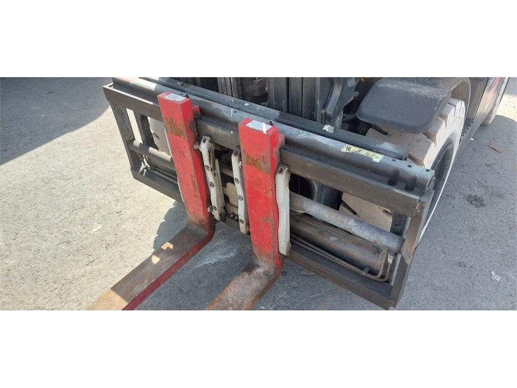 Hyster H2.0FT Камиони с АГУ