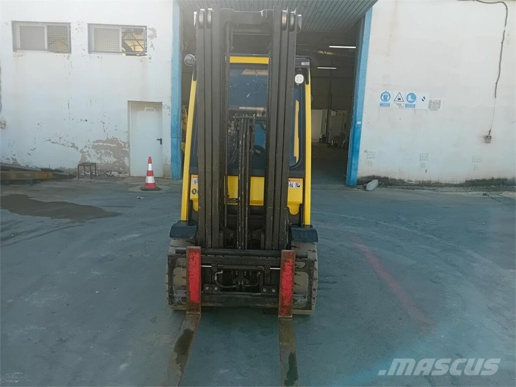 Hyster H2.5FT Камиони с АГУ