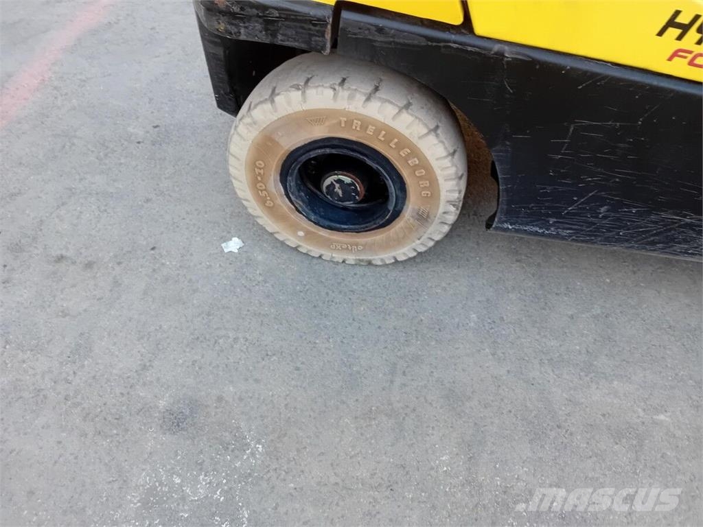 Hyster H2.5FT Камиони с АГУ