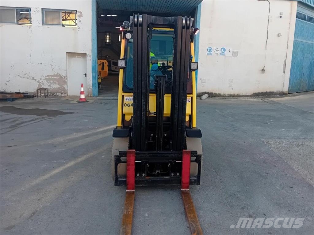 Hyster H2.5FT Камиони с АГУ