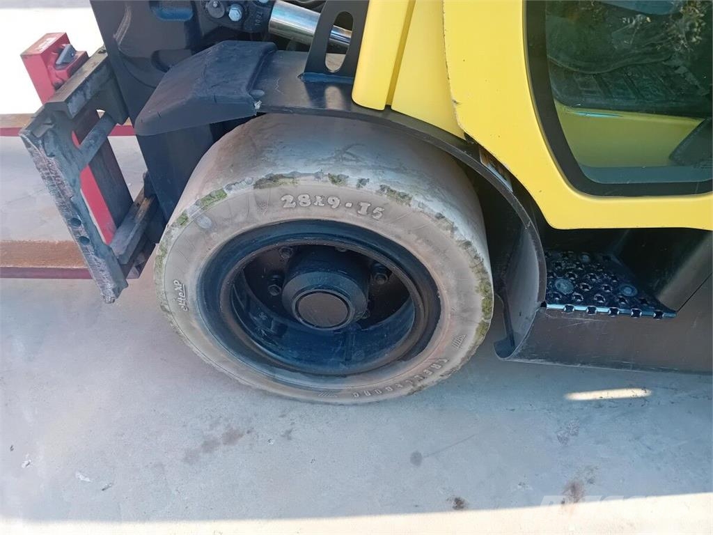 Hyster H2.5FT Камиони с АГУ