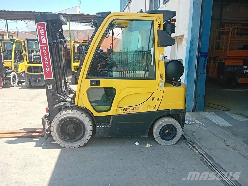 Hyster H2.5FT Камиони с АГУ