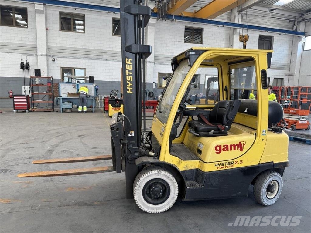 Hyster H2.5FT Камиони с АГУ