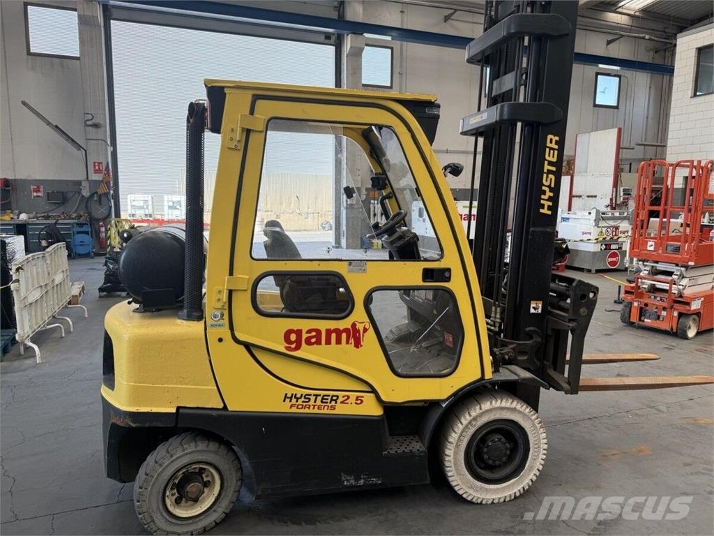 Hyster H2.5FT Камиони с АГУ