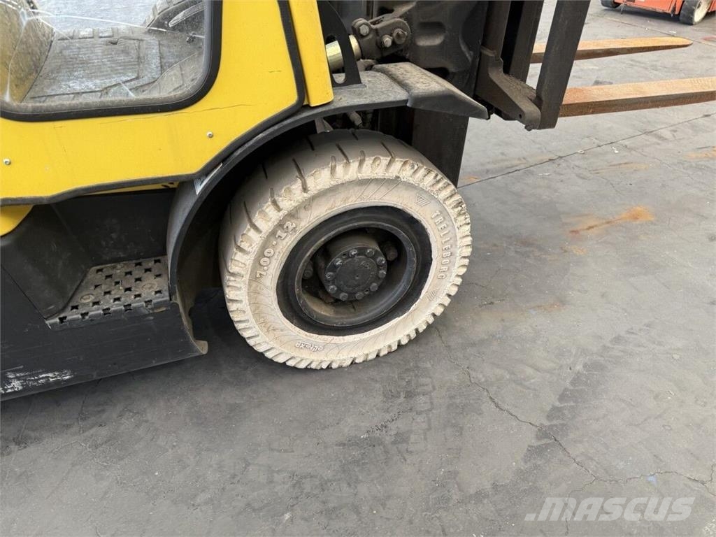 Hyster H2.5FT Камиони с АГУ