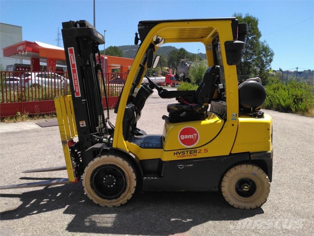 Hyster H2.5FT Камиони с АГУ