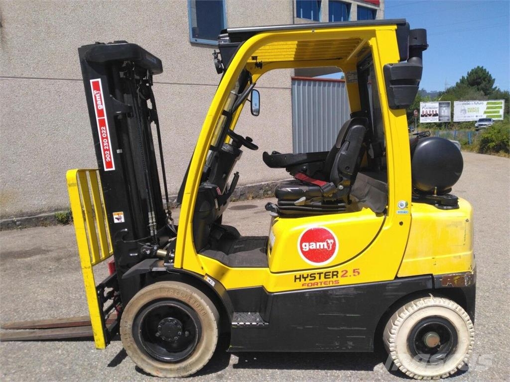 Hyster H2.5FT Камиони с АГУ