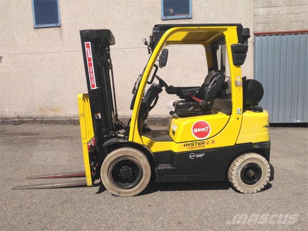 Hyster H2.5FT Камиони с АГУ