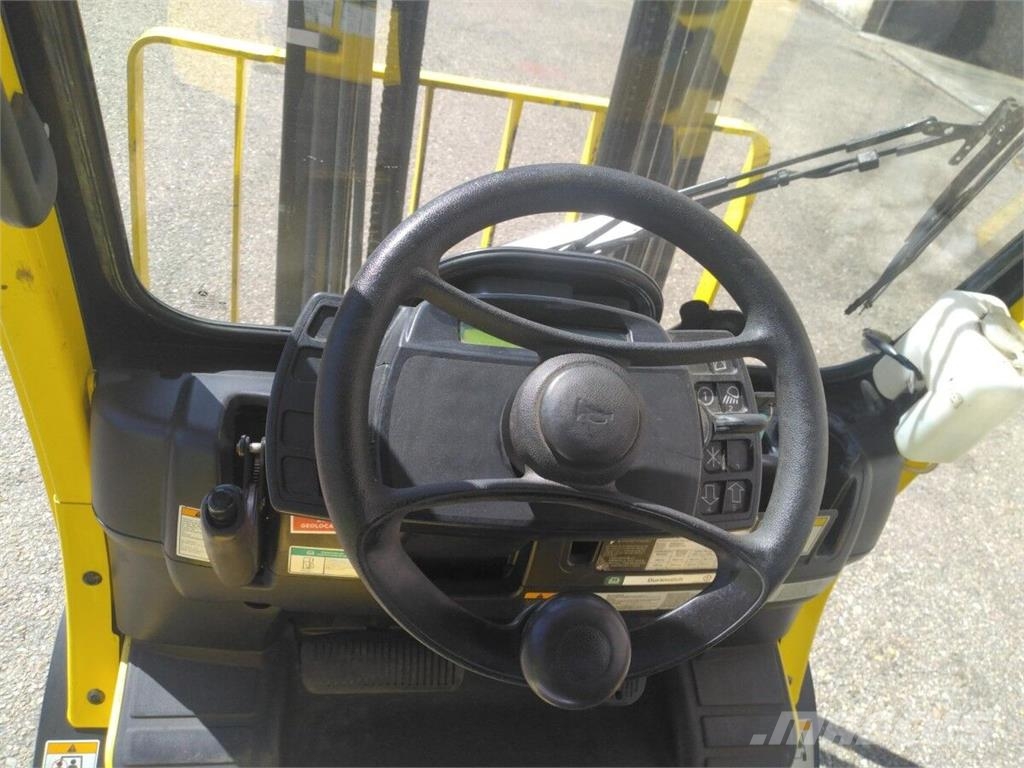 Hyster H2.5FT Камиони с АГУ