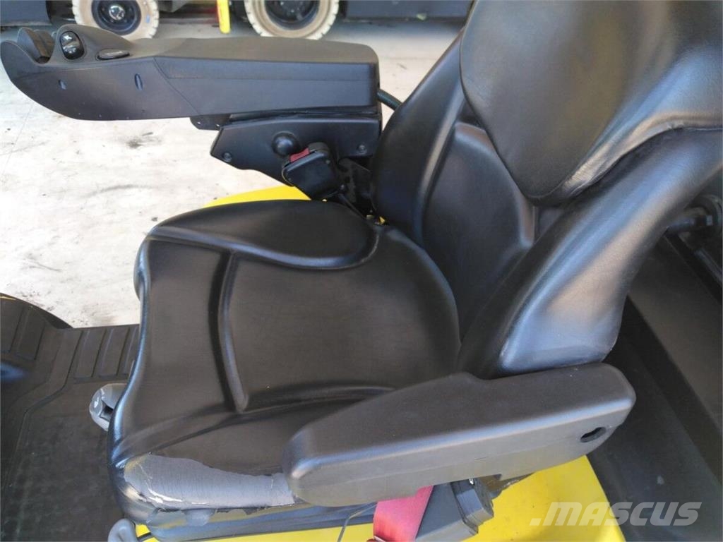 Hyster H2.5FT Камиони с АГУ