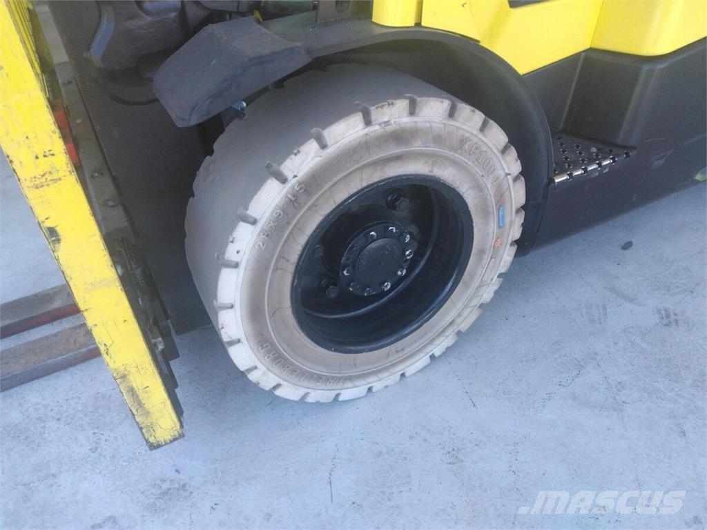 Hyster H2.5FT Камиони с АГУ