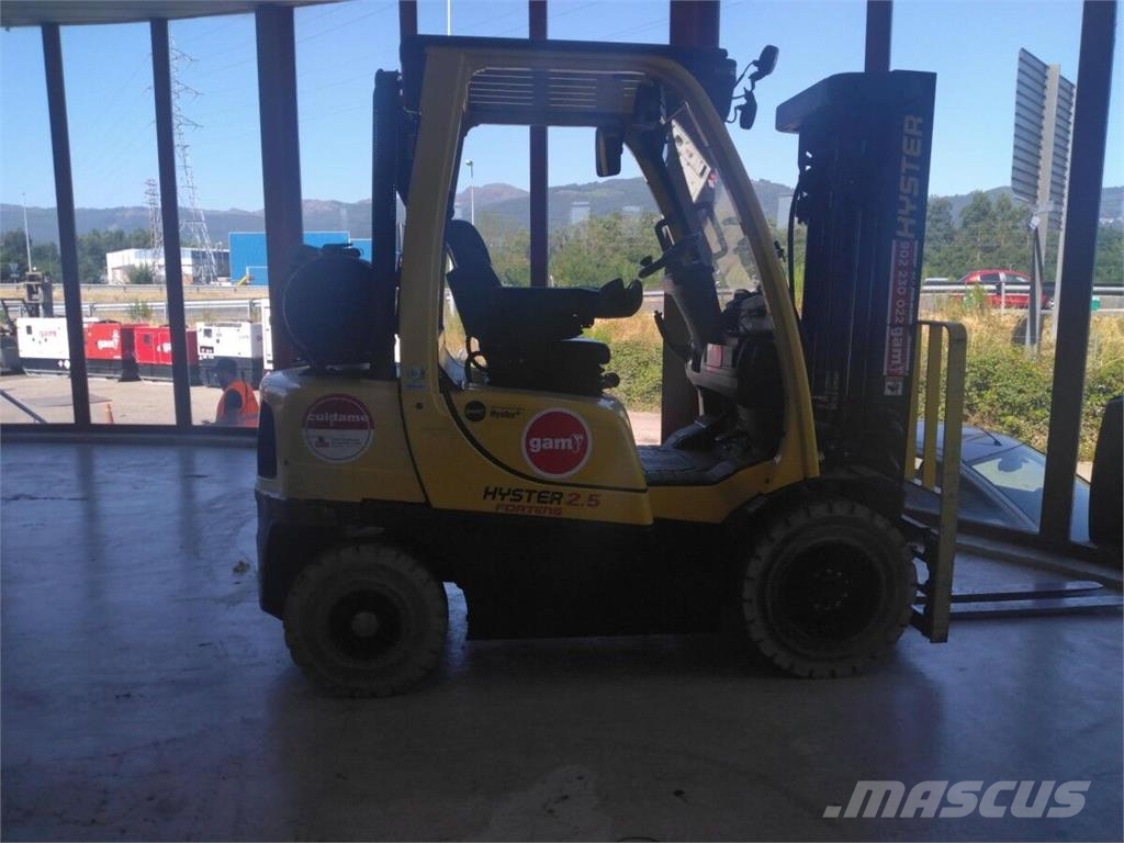 Hyster H2.5FT Камиони с АГУ