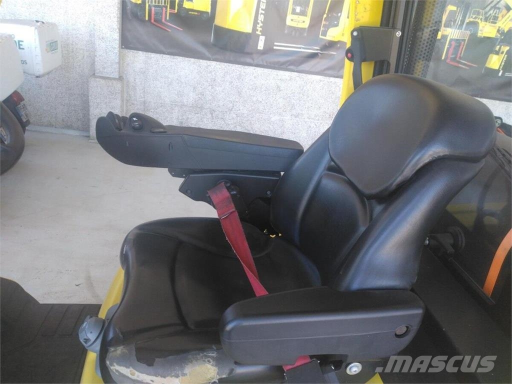 Hyster H2.5FT Камиони с АГУ