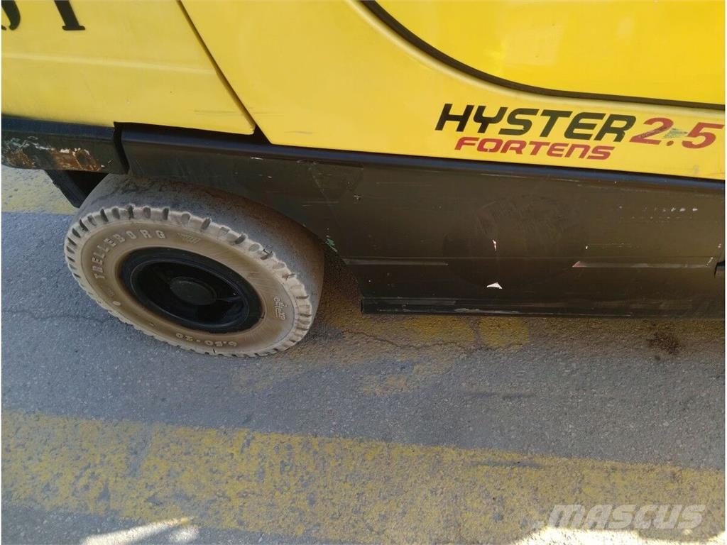 Hyster H2.5FT Камиони с АГУ