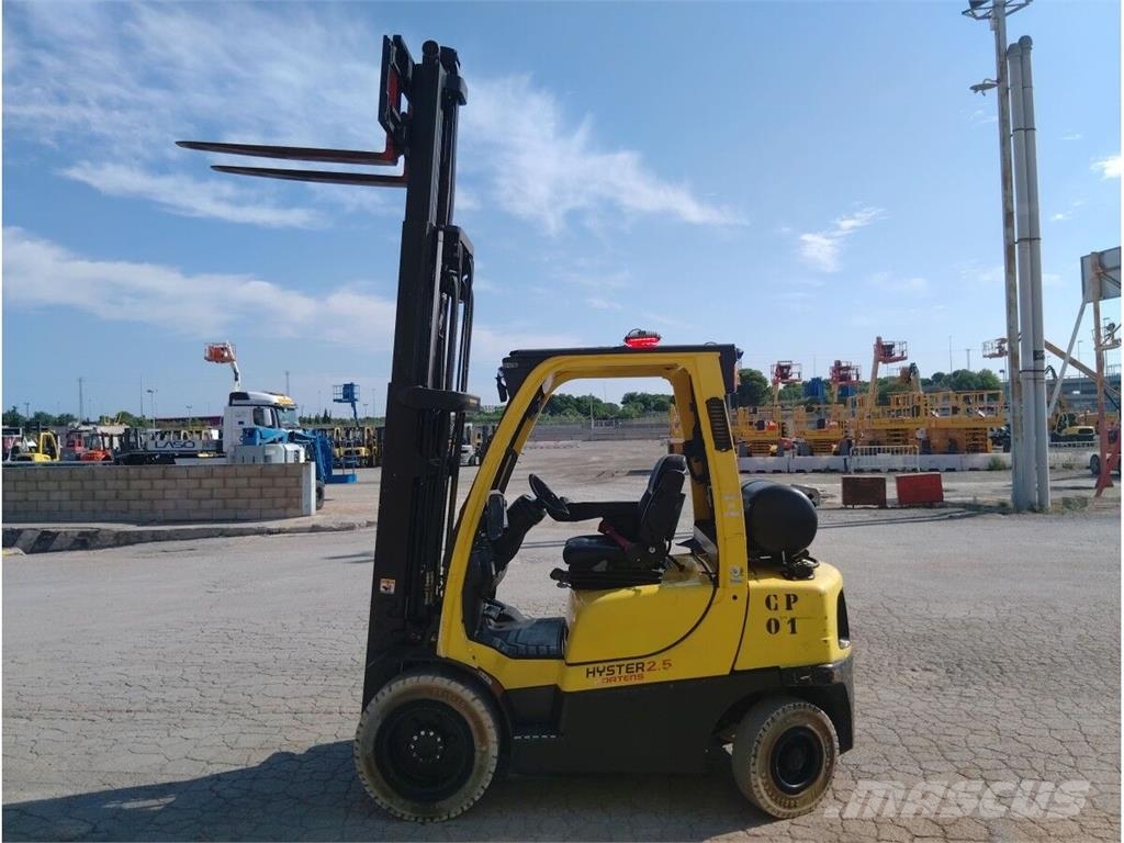Hyster H2.5FT Камиони с АГУ