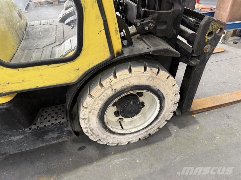 Hyster H3.0FT Камиони с АГУ