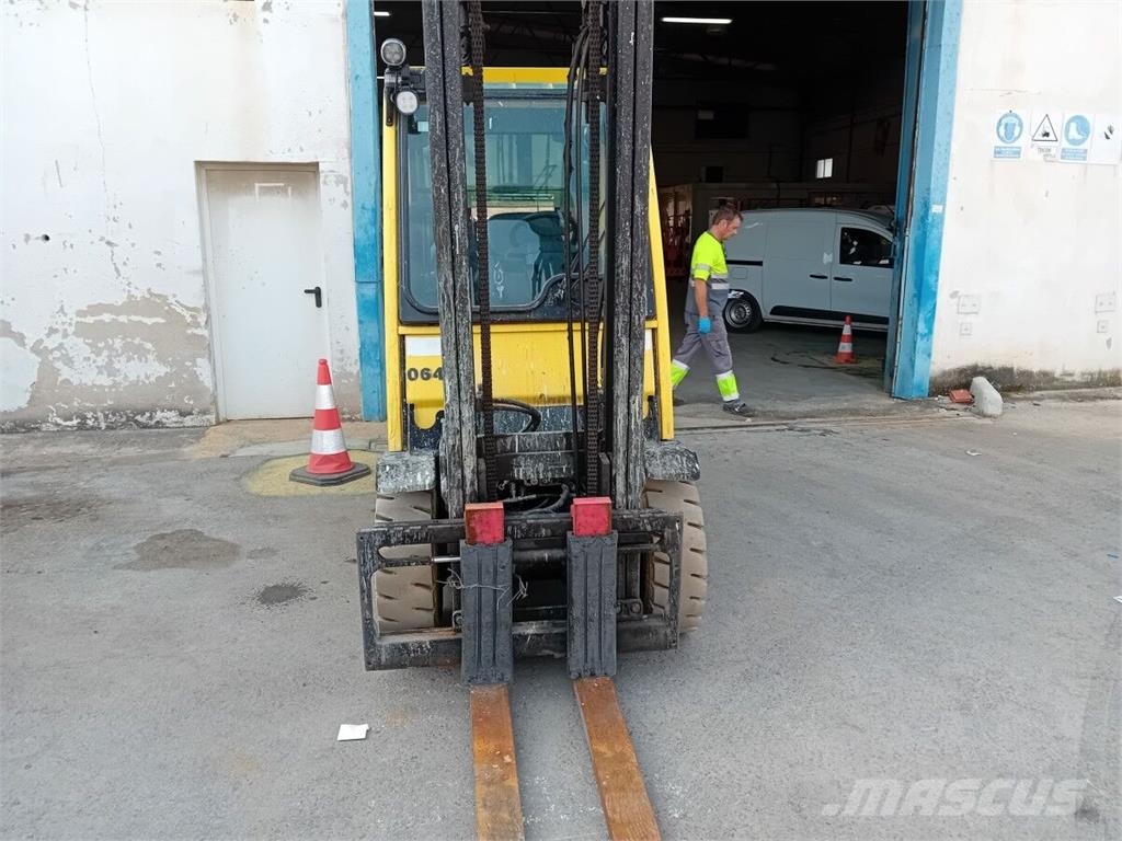 Hyster H3.5FT Камиони с АГУ