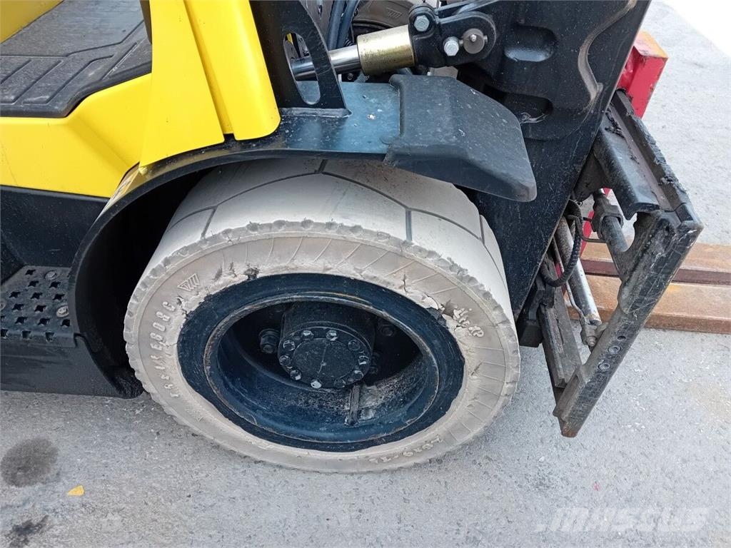 Hyster H3.5FT Камиони с АГУ