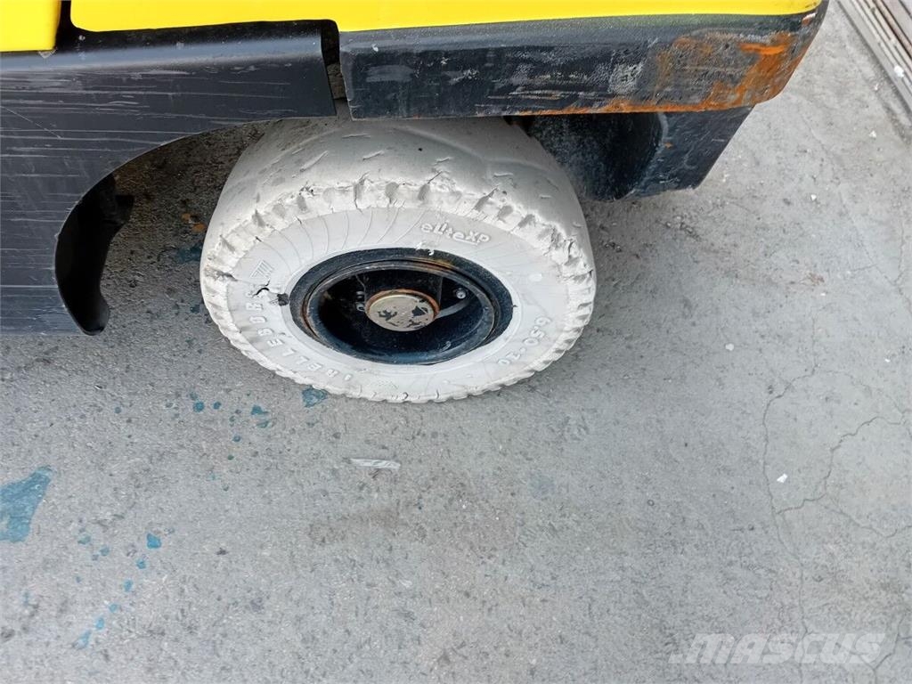 Hyster H3.5FT Камиони с АГУ