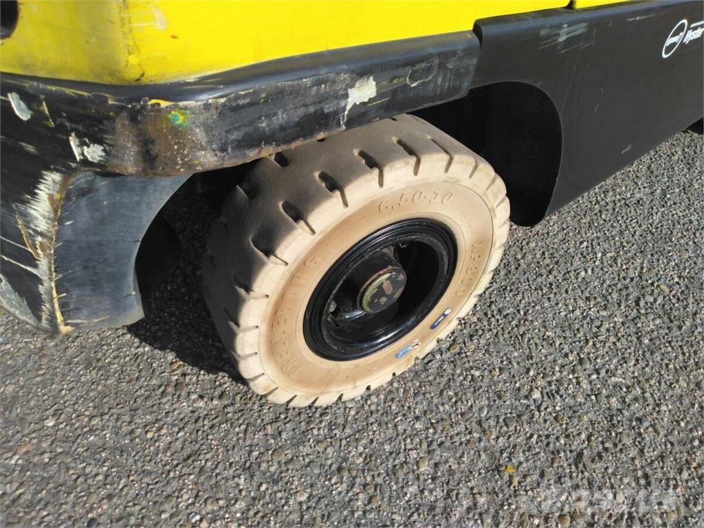 Hyster H3.5FT Камиони с АГУ