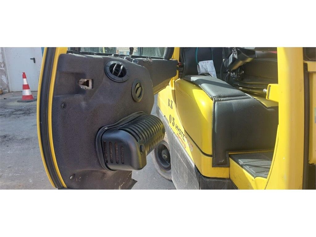 Hyster H3.5FT Камиони с АГУ