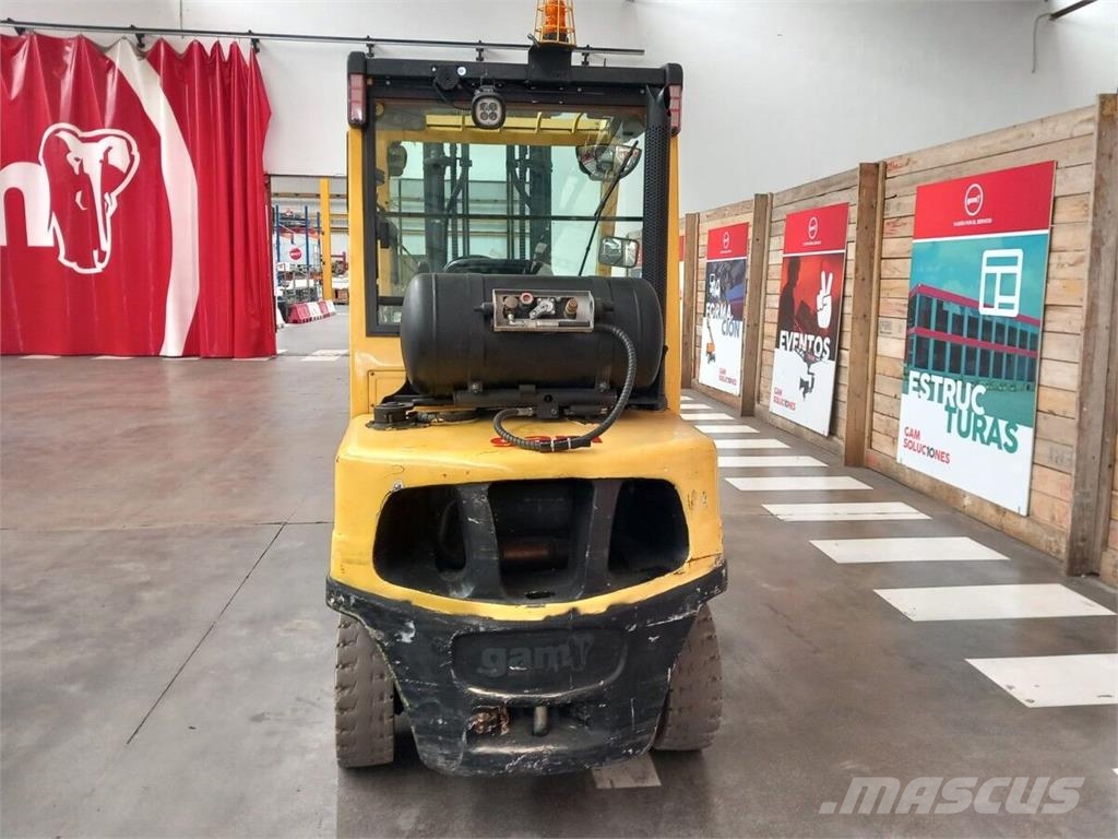 Hyster H3.5FT Камиони с АГУ