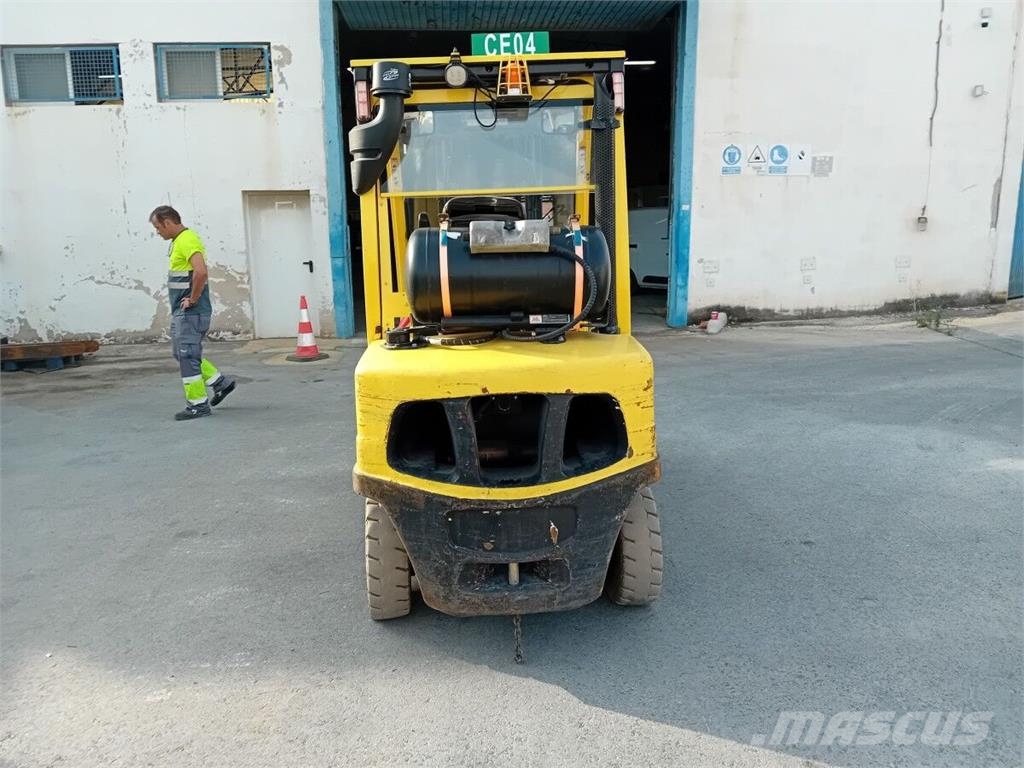 Hyster H3.5FT Камиони с АГУ