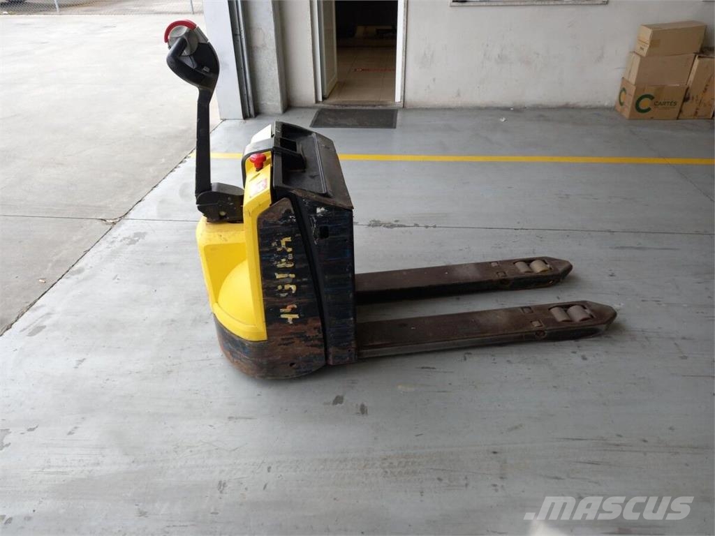 Hyster P1.6 Elektriskie palešu ratiņi