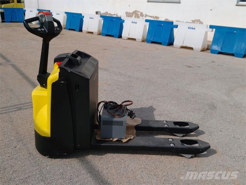 Hyster P1.6 Elektriskie palešu ratiņi