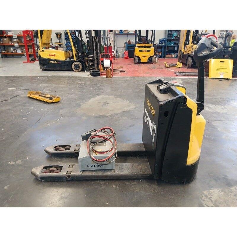 Hyster P1.6 Штабелери