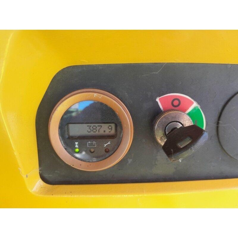 Hyster P1.6 Ручные электрические тележки