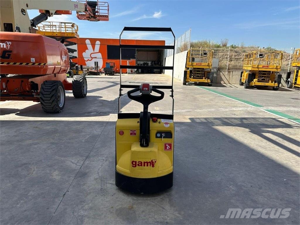 Hyster P2.0 Porta-paletes manuais