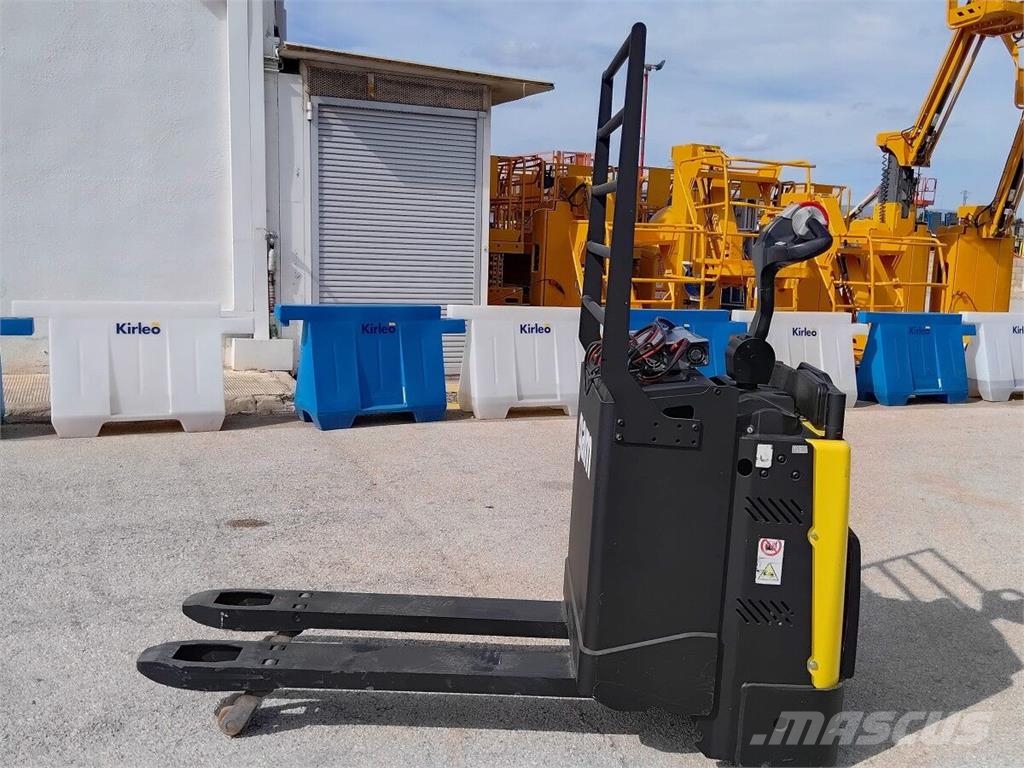 Hyster P2.0S FBW Elektriskie palešu ratiņi