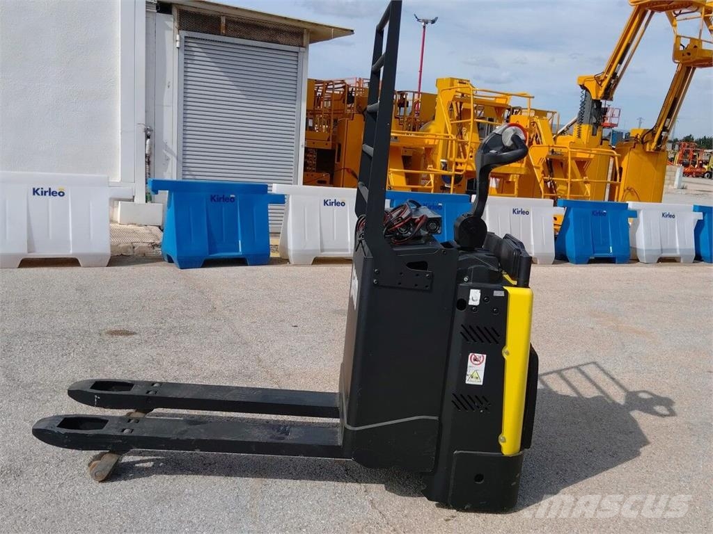 Hyster P2.0S FBW Elektriskie palešu ratiņi
