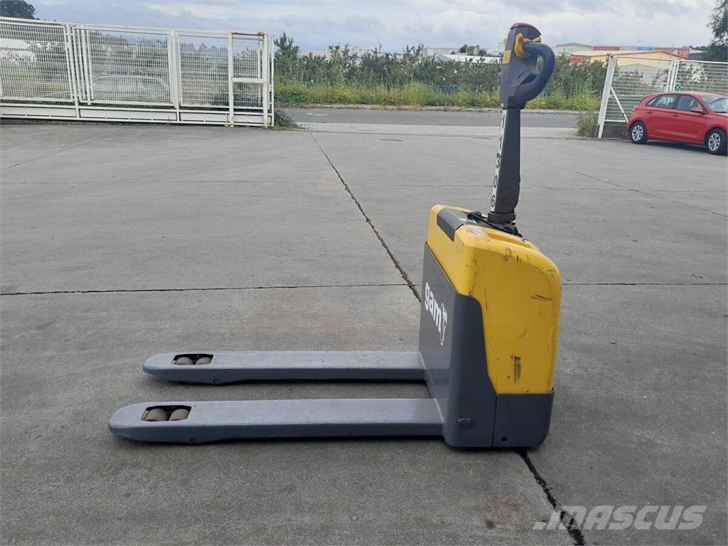 Hyster PC1.4 ローリフト