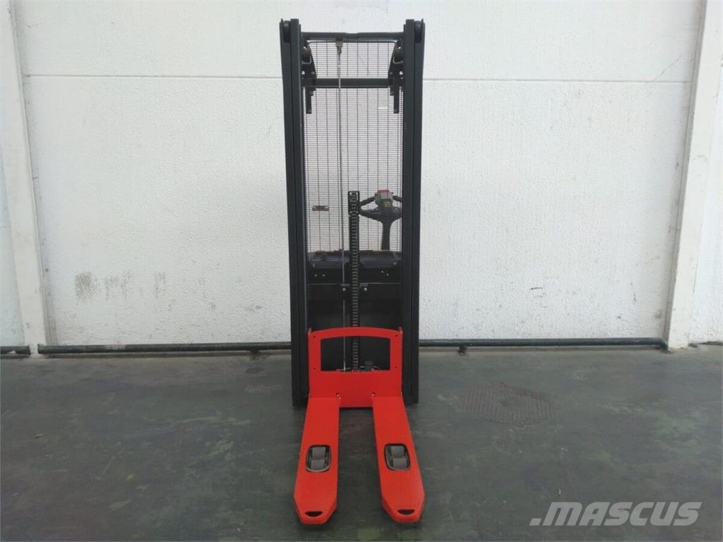 Hyster S1.2 핸드 파레트 스태커