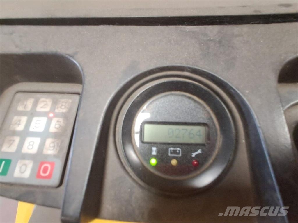 Hyster S1.6 Elektriskie palešu vilcēji