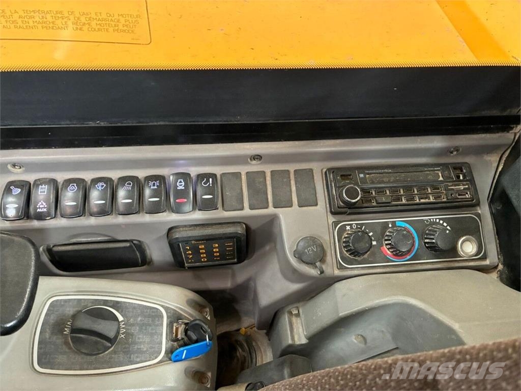 JCB 85Z-1 Midikaivukoneet 7t - 12t