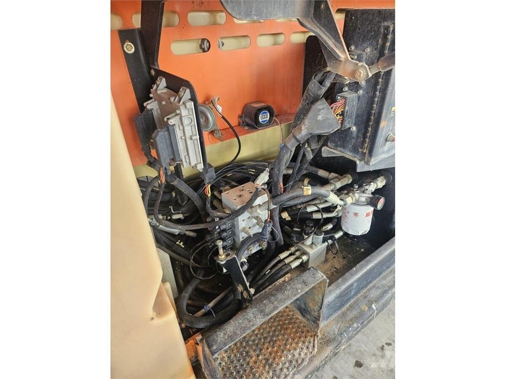 JLG 4394RT Scheren-Arbeitsbühnen