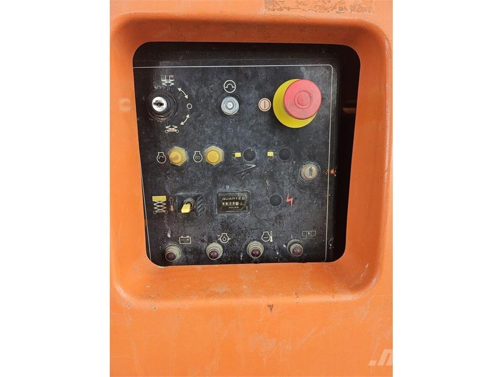 JLG 4394RT Scheren-Arbeitsbühnen