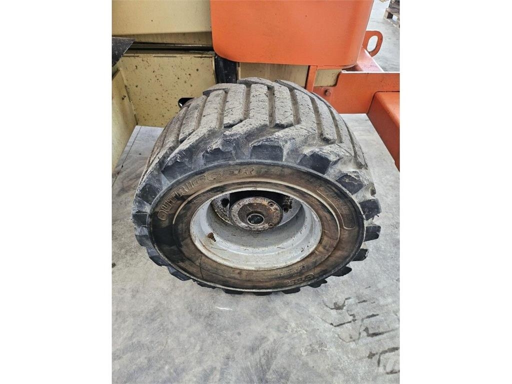 JLG 4394RT Scheren-Arbeitsbühnen