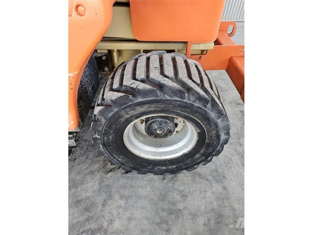 JLG 4394RT Scheren-Arbeitsbühnen